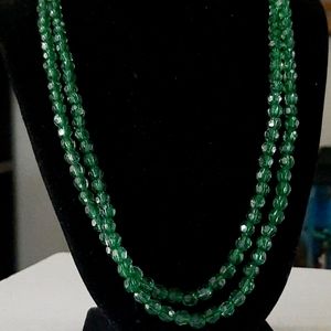 Green glass beads necklace